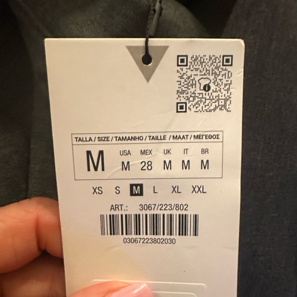 Dark grey Button-Up Shirt and Matching Shorts Set - Picture 5 of 15